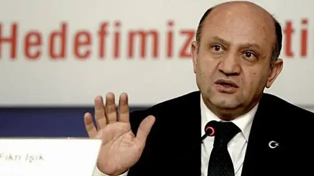Işık: Acilen 70 bin bilişim uzmanına ihtiyaç var