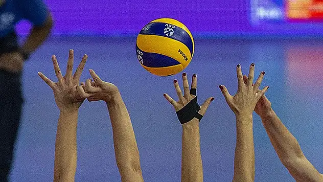 İşitme Engelliler Voleybol Kadın Milli Takımı finale yükseldi
