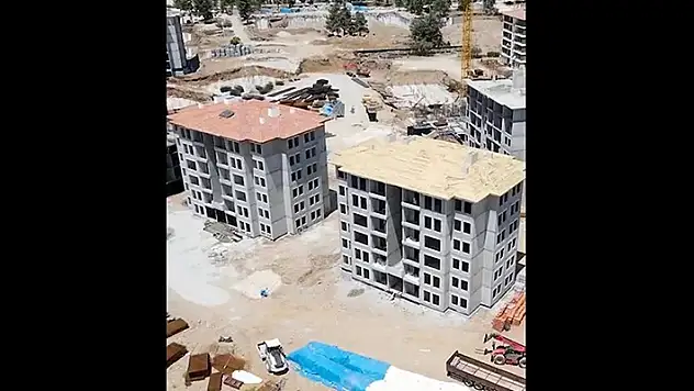 İslahiye'de 360 afet konutunun kaba inşaatı Kurban Bayramı'na kadar tamamlanacak

