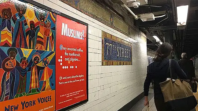 İslamofobi karşıtı 'mizahlı' afişler New York metrosunda