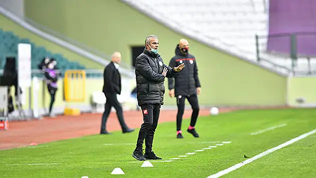 İsmail Kartal: İkinci yarıdaki oyunumuzla galibiyeti sonuna kadar hak ettik