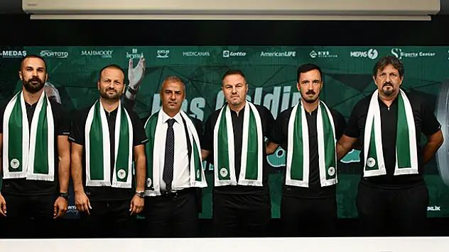 İsmail Kartal'ın ekibi dağıldı