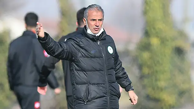 İsmail Kartal şimdilik kaldı!