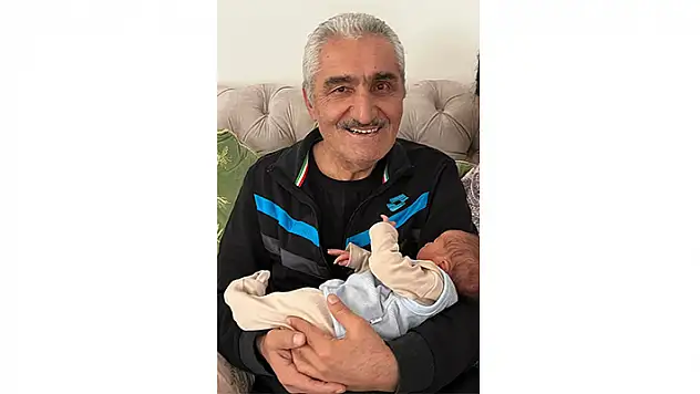 İsmet Karababa 3. kez dede oldu