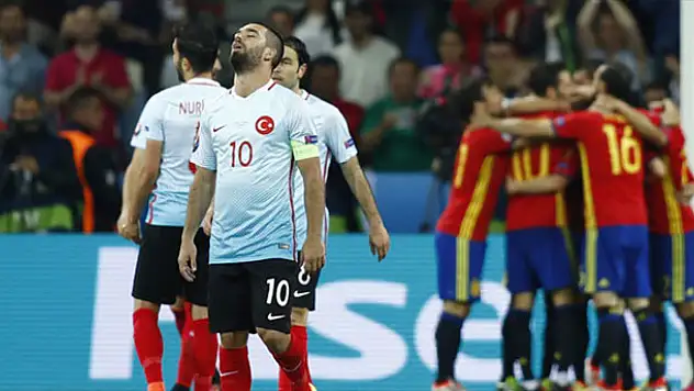 İspanya 3-0 Türkiye