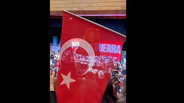 İspanya Başbakanı Sanchez'den Türk bayraklı paylaşım