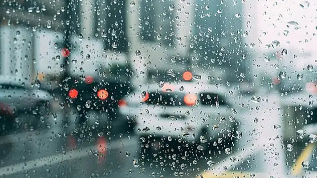 İspanya'da olumsuz hava şartları 4 kişinin ölümüne neden oldu
