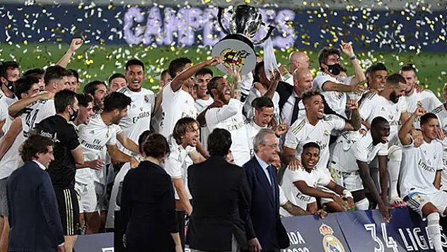 İspanya'da şampiyon Real Madrid!