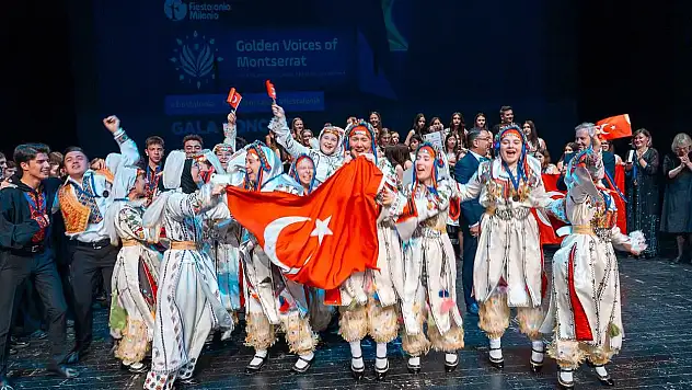 İspanya'da Türk müziği rüzgarı! İki ödül birden geldi