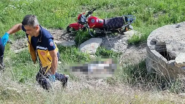 Isparta'da motosiklet şarampole yuvarlandı: 1 ölü, 1 yaralı

