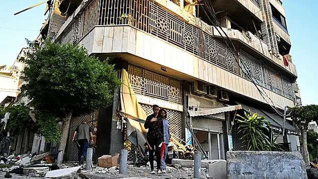 İsrail, Beyrut'un merkezini vurdu: 6 ölü, 7 yaralı
