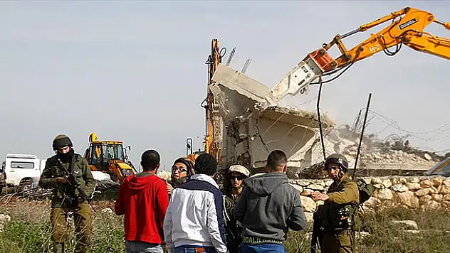İsrail'den Filistinlilerin evlerinin yıkımına şartlı durdurma