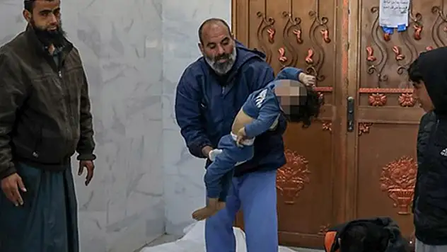 İsrail'in, Gazze'nin çeşitli bölgelerine düzenlediği saldırılarda 62 Filistinli hayatını kaybetti