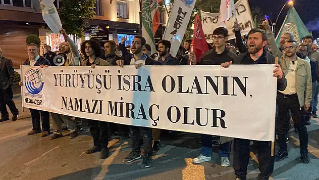 İsrail'in Gazze'ye saldırıları Konya'da protesto edildi
