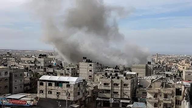 İsrail'in Gazze'ye yönelik saldırıları 37. gününde şiddetlenerek sürüyor
