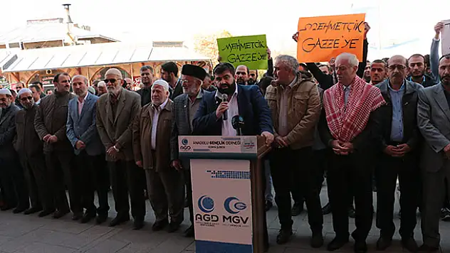 İsrail'in Gazze'ye yönelik saldırıları protesto edildi
