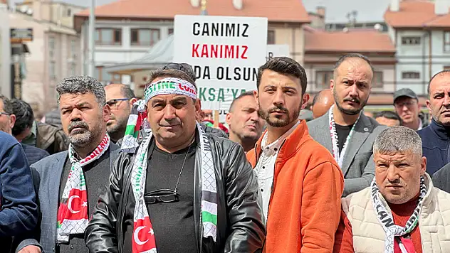 İsrail'in Gazze'ye yönelik saldırılarına Konya'da tepki gösterildi
