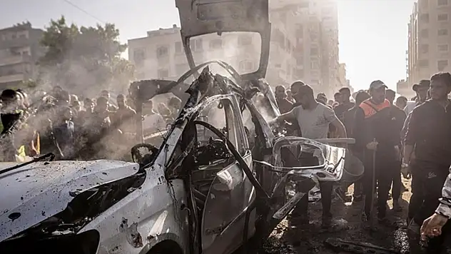 İsrail ordusu Gazze'nin doğusunu bombaladı, kuzeyde yıkım yaptı