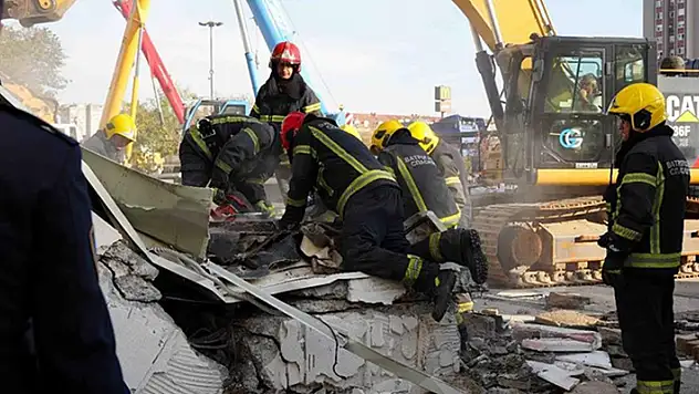 İsrail ordusunun Lübnan'ın Baalbek kentine saldırılarında son 24 saatte 52 kişi hayatını kaybetti