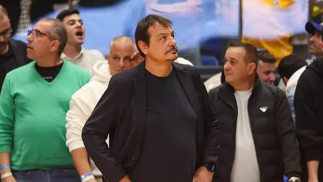 İsrail'de Ergin Ataman'a çirkin saldırı