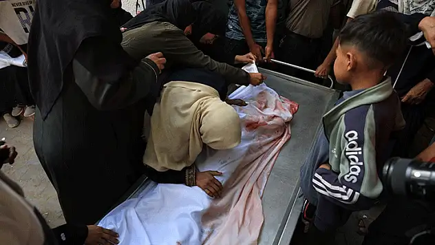 İsrail'in Gazze'de düzenlediği saldırılarda 6 kişi hayatını kaybetti