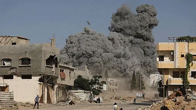 İsrail'in Gazze'de düzenlediği son saldırılarda 16 Filistinli hayatını kaybetti