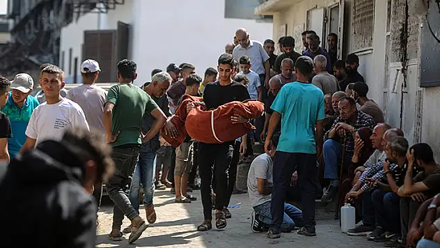 İsrail'in yardım bekleyen Filistinlilere düzenlediği saldırıda 22 kişi hayatını kaybetti