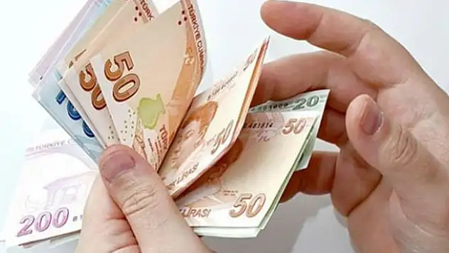 İşsiz anneye 2 bin 420 lira