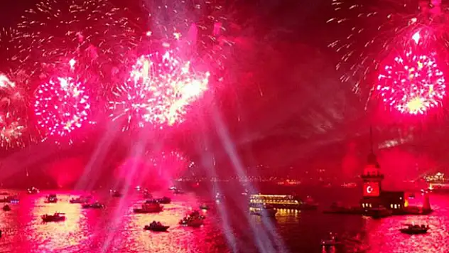 İstanbul'da 29 Ekim Cumhuriyet Bayramı coşkuyla kutlandı