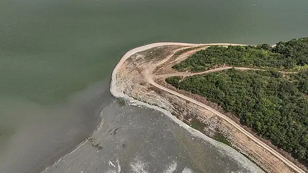 İstanbul'da barajların doluluk oranı yüzde 35'in altına düştü
