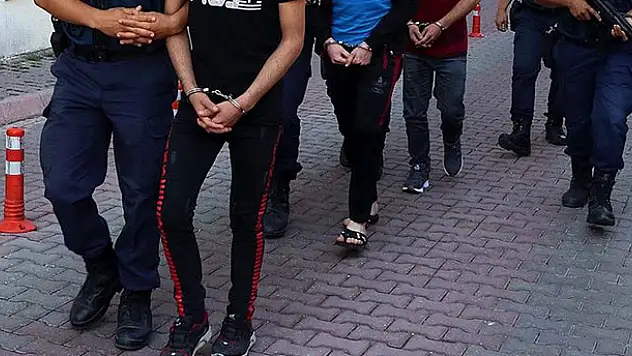 İstanbul'da DEAŞ operasyonu: 27 gözaltı