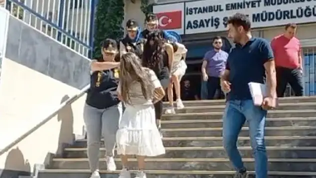 İstanbul'da 'Hırsız kızlar' çetesi, son işlerinde yakayı ele verdi 