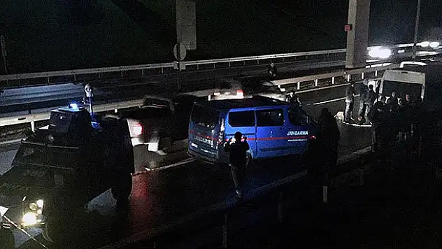 İstanbul'da jandarma aracına silahlı saldırı