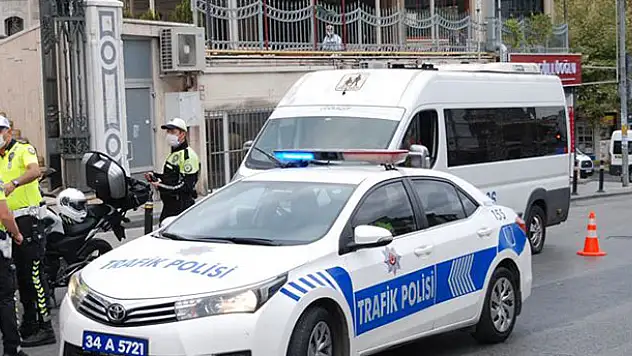 İstanbul'da okul servis araçları denetlendi