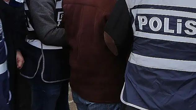 İstanbul'da PKK/KCK terör örgütü operasyonunda 5 şüpheli yakalandı
