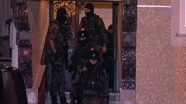 İstanbul'da şafak operasyonu!