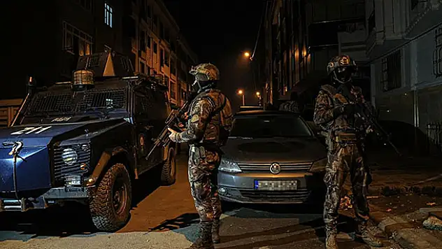 İstanbul'da terör operasyonu: 11 gözaltı