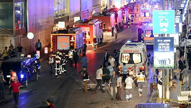 İstanbul'da terör saldırısında 36 kişi hayatını kaybetti