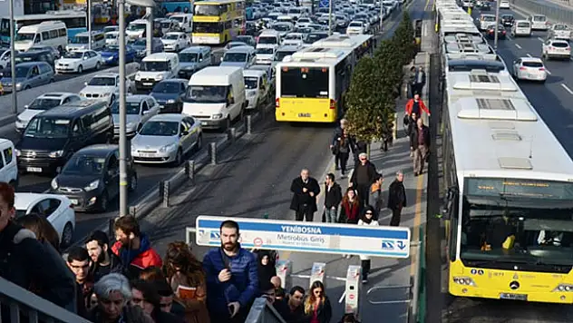 İstanbul'da ulaşıma yüzde 35 zam