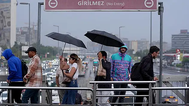 İstanbul'da yağış etkili oluyor
