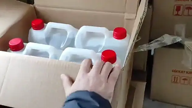 İstanbul'daki operasyonlarda 95 bin 618 litre etil alkol ele geçirildi
