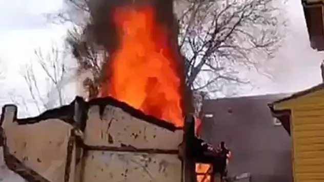 İstanbul Fatih'te binada yangın! Bir kişi öldü
