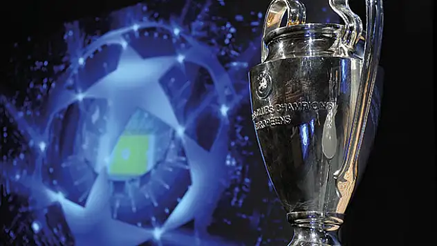 İstanbul finali 2021'e ertelendi