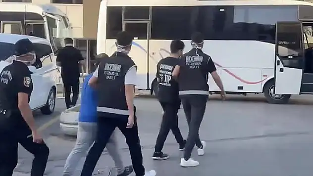 İstanbul merkezli 6 ilde kaçak ilaç operasyonunda 19 şüpheli yakalandı
