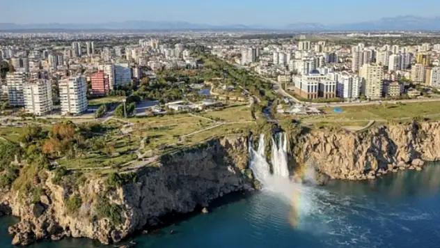 İstanbul Üniversitesi Antalya'daki gayrimenkulleri satışa çıkardı
