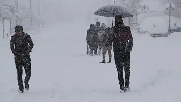 İstanbul ve Ankara'ya kar geliyor...Kar ne zaman yağacak?