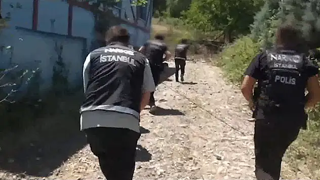 İstanbul ve Yalova'da 'Narkoçelik-30' operasyonu: 8 Gözaltı
