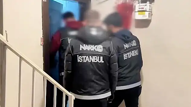 İstanbul'da 880 kilogram uyuşturucu ele geçirildi