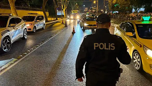 İstanbul'da 'Huzur İstanbul' uygulamasında 806 kişi gözaltına alındı