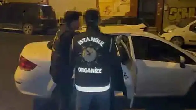 İstanbul'da organize suç örgütlerine yönelik operasyonda 10 zanlı yakalandı